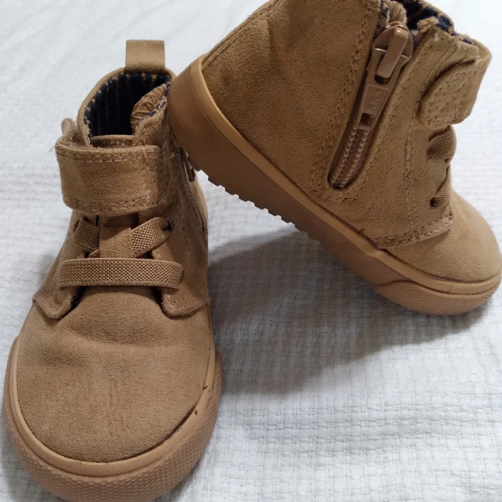 Cat & Jack toddler tan boot